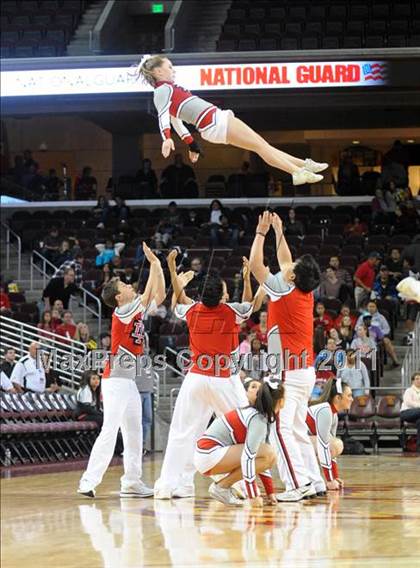 Thumbnail 3 in Mater Dei vs. Centennial (CIF SoCal D1 Regional Final) photogallery.