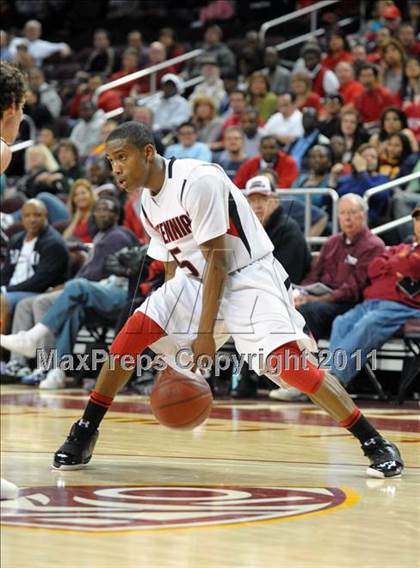 Thumbnail 1 in Mater Dei vs. Centennial (CIF SoCal D1 Regional Final) photogallery.
