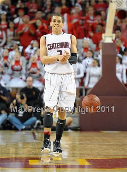Thumbnail 2 in Mater Dei vs. Centennial (CIF SoCal D1 Regional Final) photogallery.