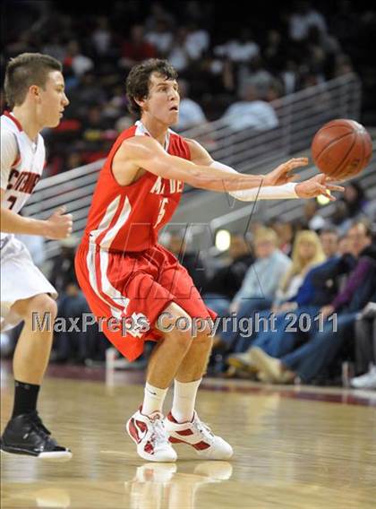 Thumbnail 1 in Mater Dei vs. Centennial (CIF SoCal D1 Regional Final) photogallery.