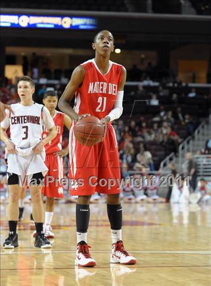 Thumbnail 1 in Mater Dei vs. Centennial (CIF SoCal D1 Regional Final) photogallery.