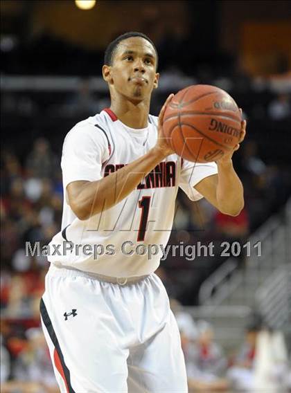 Thumbnail 2 in Mater Dei vs. Centennial (CIF SoCal D1 Regional Final) photogallery.