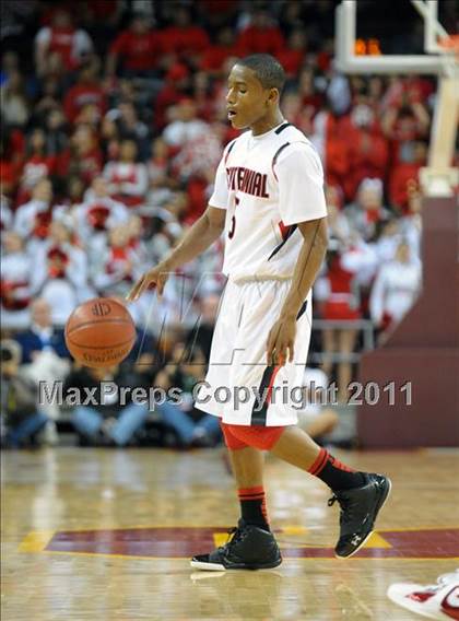 Thumbnail 3 in Mater Dei vs. Centennial (CIF SoCal D1 Regional Final) photogallery.