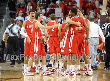 Thumbnail 1 in Mater Dei vs. Centennial (CIF SoCal D1 Regional Final) photogallery.