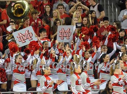 Thumbnail 2 in Mater Dei vs. Centennial (CIF SoCal D1 Regional Final) photogallery.