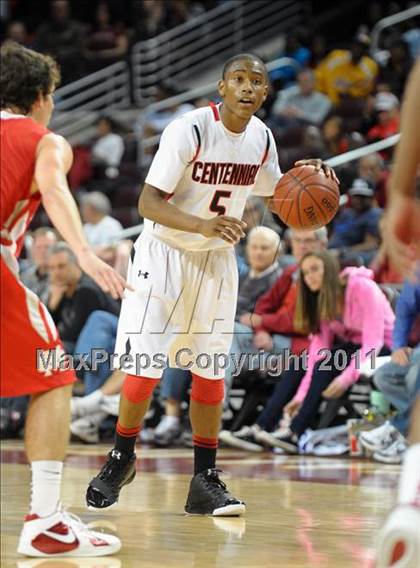 Thumbnail 3 in Mater Dei vs. Centennial (CIF SoCal D1 Regional Final) photogallery.