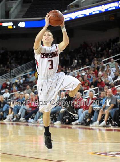Thumbnail 2 in Mater Dei vs. Centennial (CIF SoCal D1 Regional Final) photogallery.