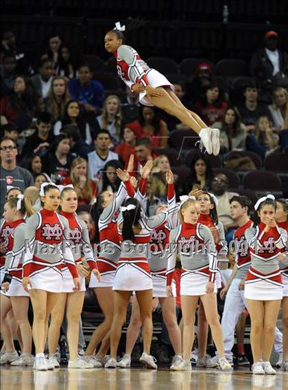 Thumbnail 1 in Mater Dei vs. Centennial (CIF SoCal D1 Regional Final) photogallery.