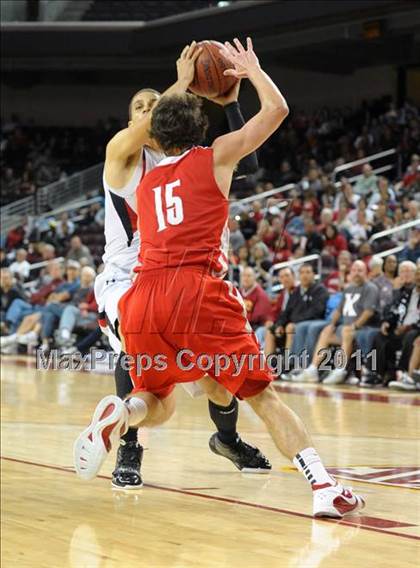 Thumbnail 1 in Mater Dei vs. Centennial (CIF SoCal D1 Regional Final) photogallery.