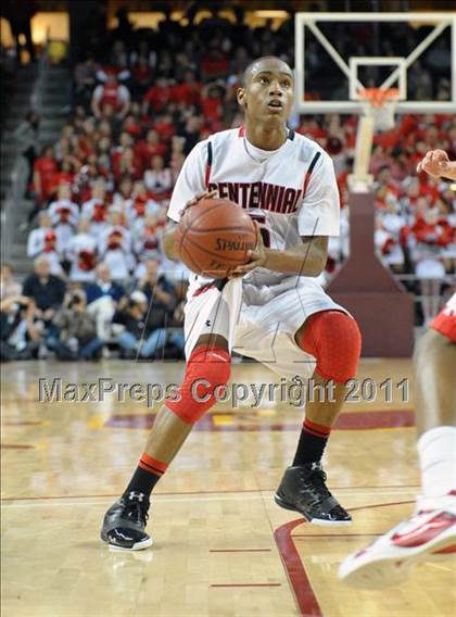Thumbnail 2 in Mater Dei vs. Centennial (CIF SoCal D1 Regional Final) photogallery.