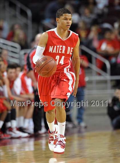 Thumbnail 1 in Mater Dei vs. Centennial (CIF SoCal D1 Regional Final) photogallery.