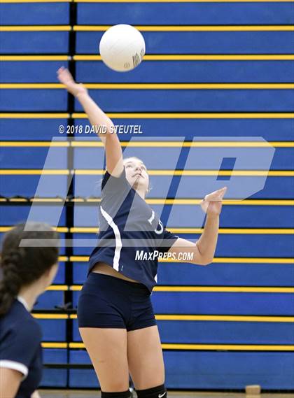 Thumbnail 2 in Vista del Lago @ Del Campo photogallery.