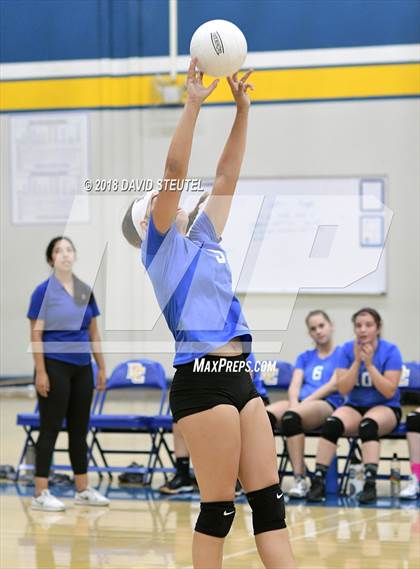 Thumbnail 3 in Vista del Lago @ Del Campo photogallery.