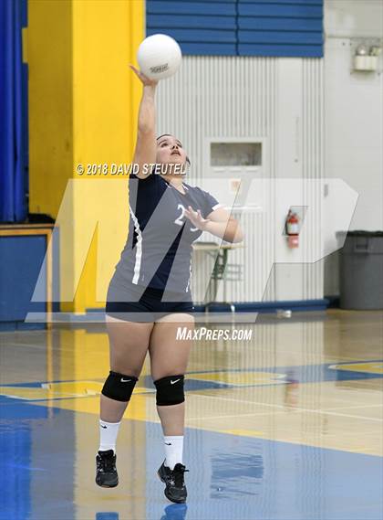 Thumbnail 1 in Vista del Lago @ Del Campo photogallery.