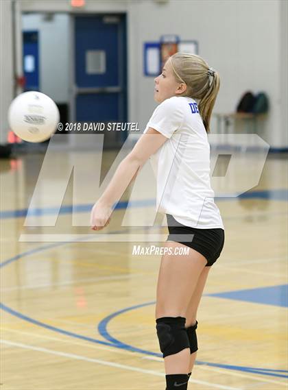 Thumbnail 2 in Vista del Lago @ Del Campo photogallery.