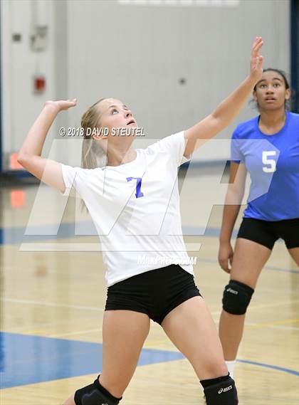 Thumbnail 3 in Vista del Lago @ Del Campo photogallery.