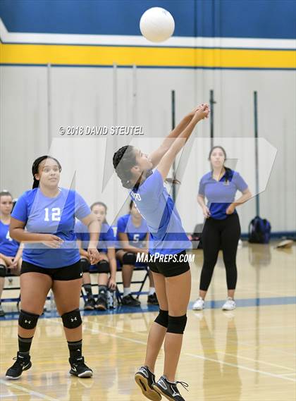 Thumbnail 3 in Vista del Lago @ Del Campo photogallery.