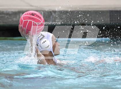 Thumbnail 1 in Great Oak vs Don Lugo (Don Lugo Classic) photogallery.