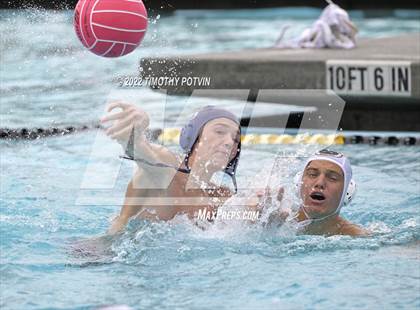 Thumbnail 2 in Great Oak vs Don Lugo (Don Lugo Classic) photogallery.
