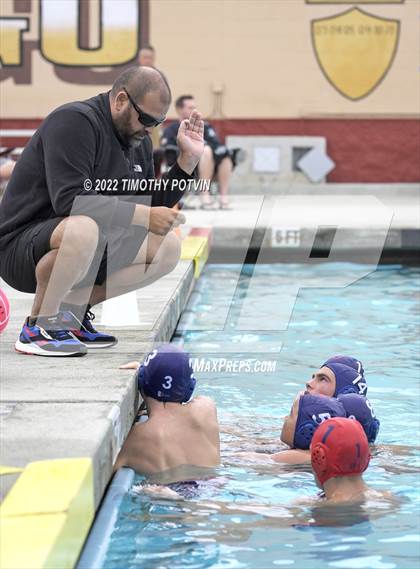 Thumbnail 1 in Great Oak vs Don Lugo (Don Lugo Classic) photogallery.