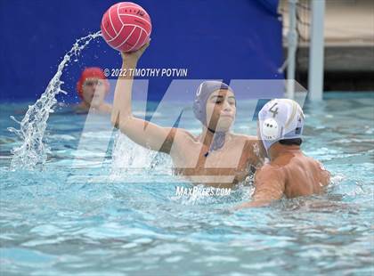 Thumbnail 2 in Great Oak vs Don Lugo (Don Lugo Classic) photogallery.