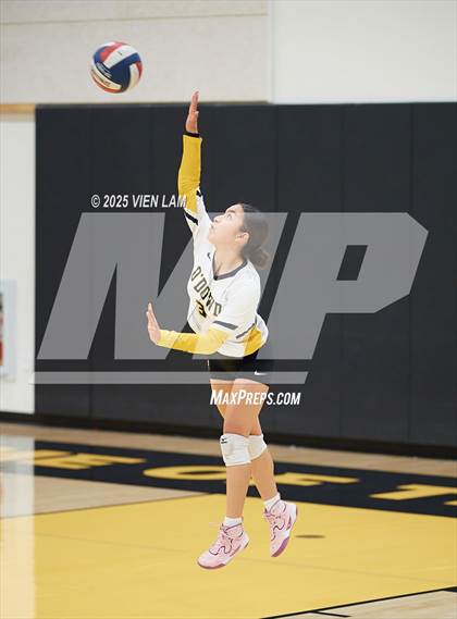 Thumbnail 3 in JV: Castro Valley @ Bishop O'Dowd photogallery.