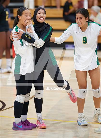 Thumbnail 1 in JV: Castro Valley @ Bishop O'Dowd photogallery.