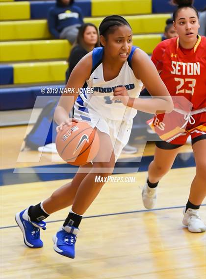 Thumbnail 3 in Elizabeth Seton vs. Windward (Nike Tournament of Champions)  photogallery.