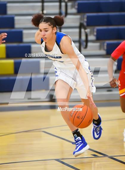 Thumbnail 3 in Elizabeth Seton vs. Windward (Nike Tournament of Champions)  photogallery.