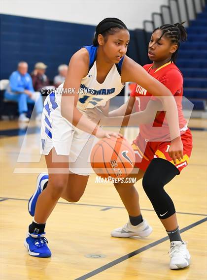 Thumbnail 1 in Elizabeth Seton vs. Windward (Nike Tournament of Champions)  photogallery.