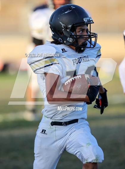 Thumbnail 3 in Foothill @ East Bakersfield photogallery.