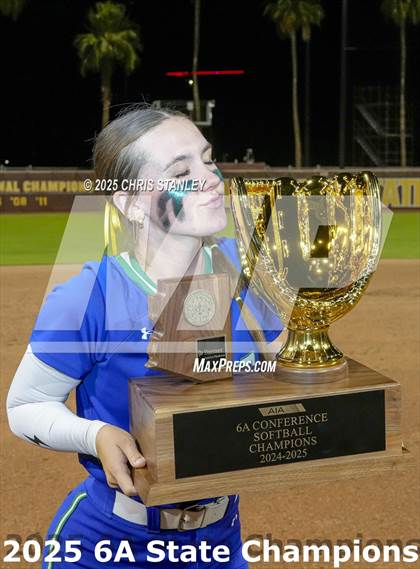Thumbnail 1 in Queen Creek vs. Xavier College Prep (AIA 6A Final Awards) photogallery.