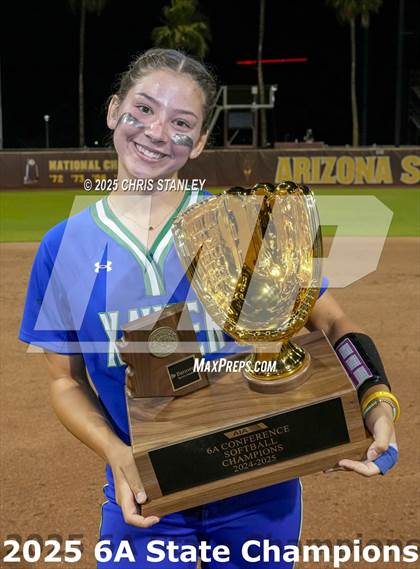 Thumbnail 2 in Queen Creek vs. Xavier College Prep (AIA 6A Final Awards) photogallery.