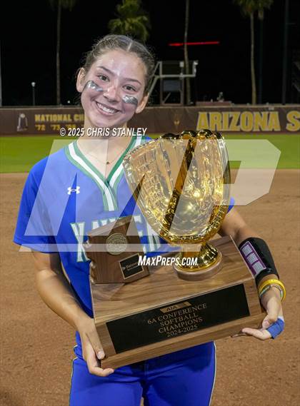 Thumbnail 1 in Queen Creek vs. Xavier College Prep (AIA 6A Final Awards) photogallery.