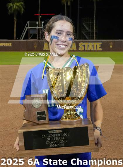 Thumbnail 3 in Queen Creek vs. Xavier College Prep (AIA 6A Final Awards) photogallery.