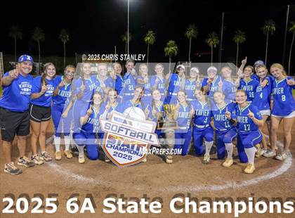 Thumbnail 2 in Queen Creek vs. Xavier College Prep (AIA 6A Final Awards) photogallery.
