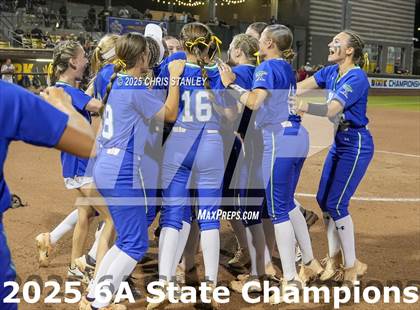 Thumbnail 1 in Queen Creek vs. Xavier College Prep (AIA 6A Final Awards) photogallery.