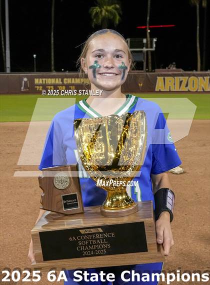 Thumbnail 3 in Queen Creek vs. Xavier College Prep (AIA 6A Final Awards) photogallery.