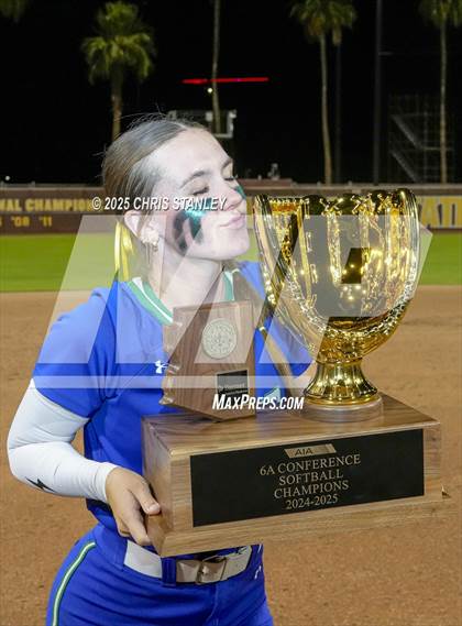 Thumbnail 3 in Queen Creek vs. Xavier College Prep (AIA 6A Final Awards) photogallery.