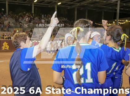 Thumbnail 2 in Queen Creek vs. Xavier College Prep (AIA 6A Final Awards) photogallery.