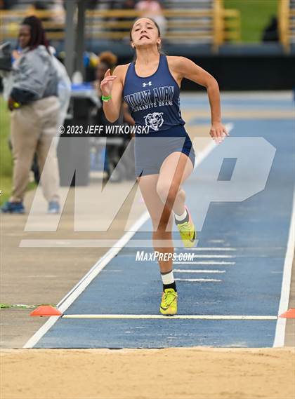 Thumbnail 1 in NCHSAA 1A State Track & Field Championship photogallery.
