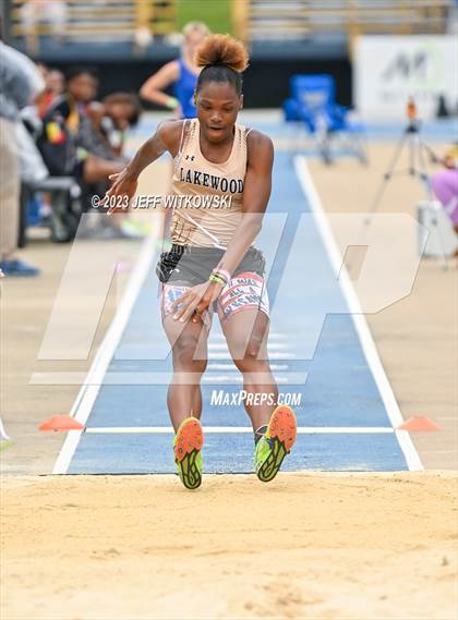 Thumbnail 3 in NCHSAA 1A State Track & Field Championship photogallery.