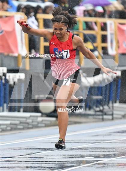 Thumbnail 3 in NCHSAA 1A State Track & Field Championship photogallery.
