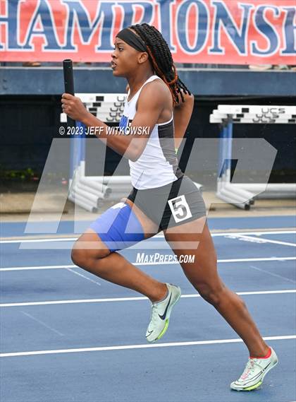 Thumbnail 2 in NCHSAA 1A State Track & Field Championship photogallery.