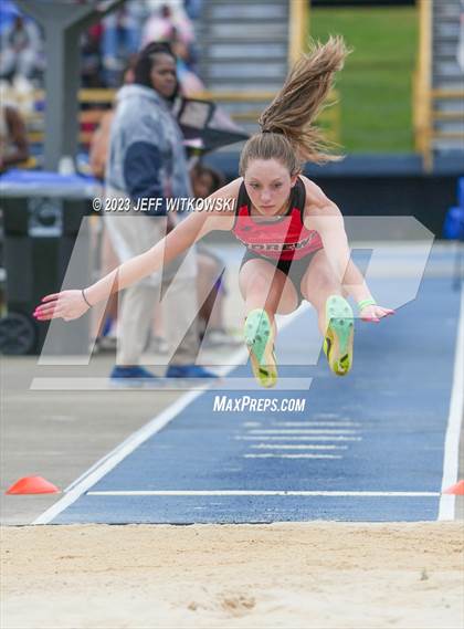Thumbnail 3 in NCHSAA 1A State Track & Field Championship photogallery.
