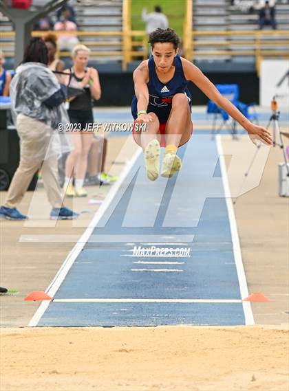 Thumbnail 3 in NCHSAA 1A State Track & Field Championship photogallery.
