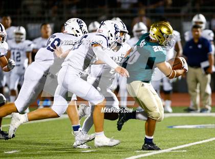 Thumbnail 2 in Central Catholic vs. Holy Cross photogallery.