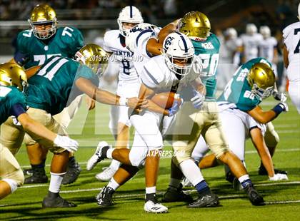 Thumbnail 2 in Central Catholic vs. Holy Cross photogallery.