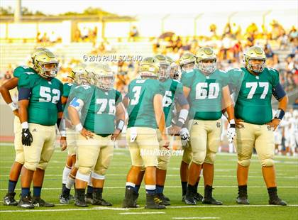 Thumbnail 2 in Central Catholic vs. Holy Cross photogallery.