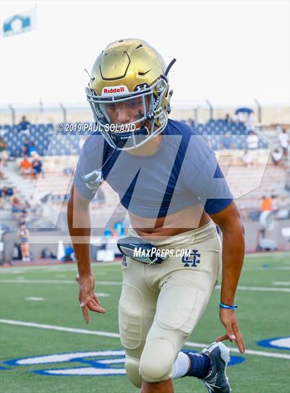Thumbnail 1 in Central Catholic vs. Holy Cross photogallery.